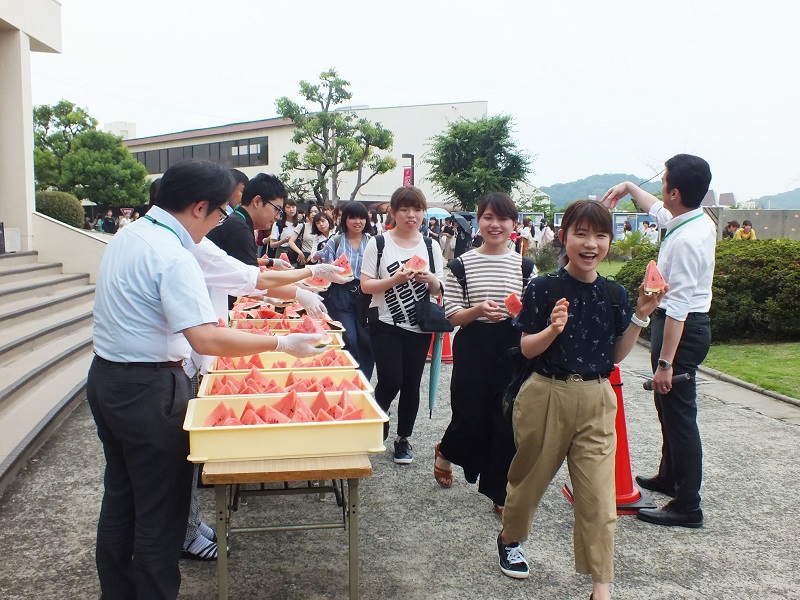 すいか祭りの様子7