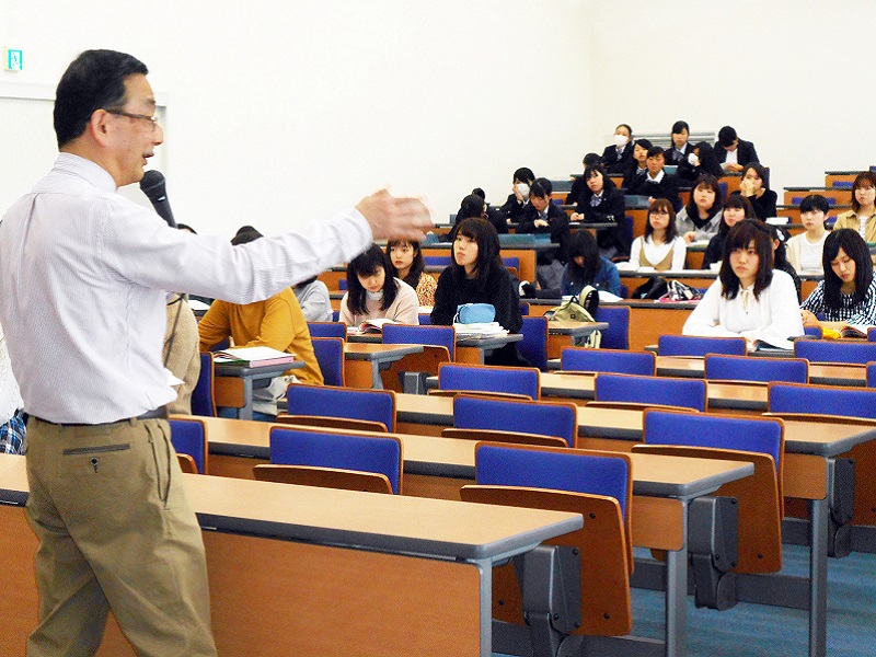 見学の様子2