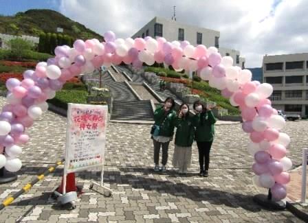 花咲く春の神女祭